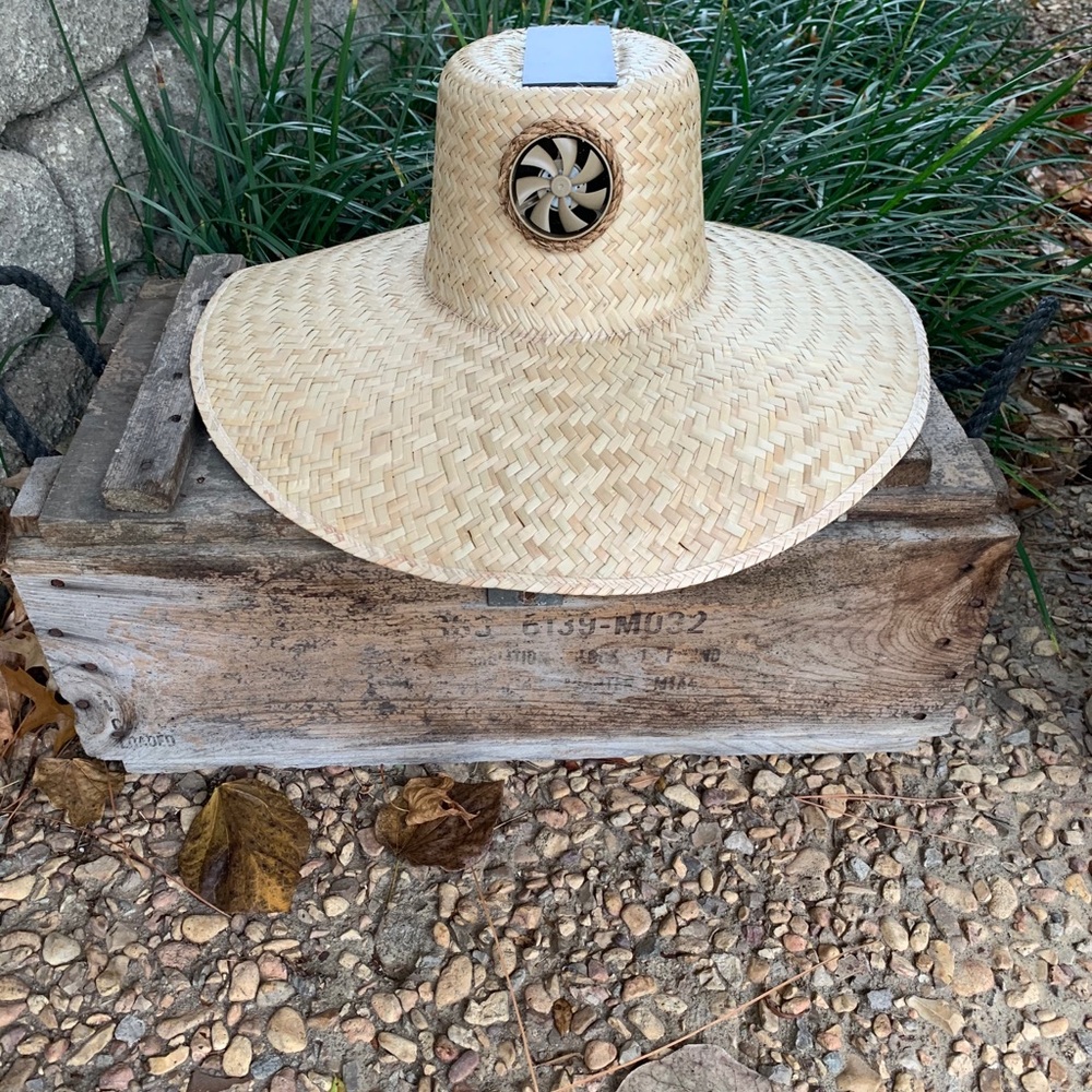 Kool Breeze Solar Hat